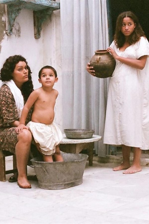 IX Muestra de Cine Africano: 'Peau de colle' + 'Le chant des Mariées'